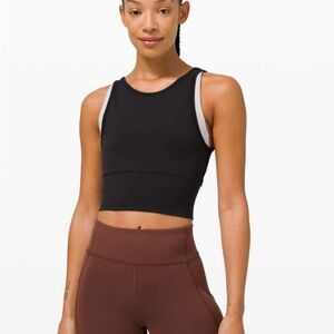 Like new Lulu power pivot tank